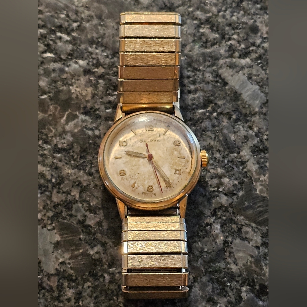 1958 Bulova Gold Plated Mens Stretch Watch Speidel‎ Band USA  Works Flaw Vtg Htf